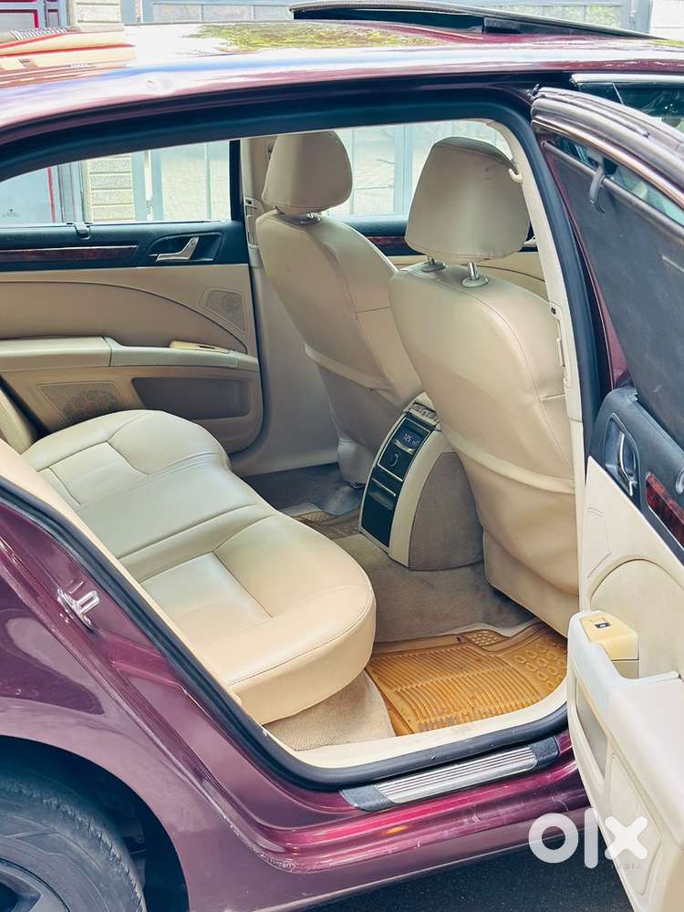Skoda Superb Diesel 2010 Model With Elegance Tdi Variant