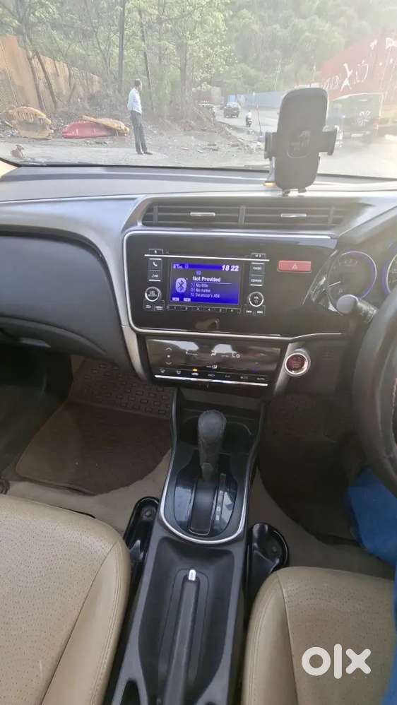 Pristine Honda City Vx Cvt Automatic Petrol + Cng : Mileage With Power