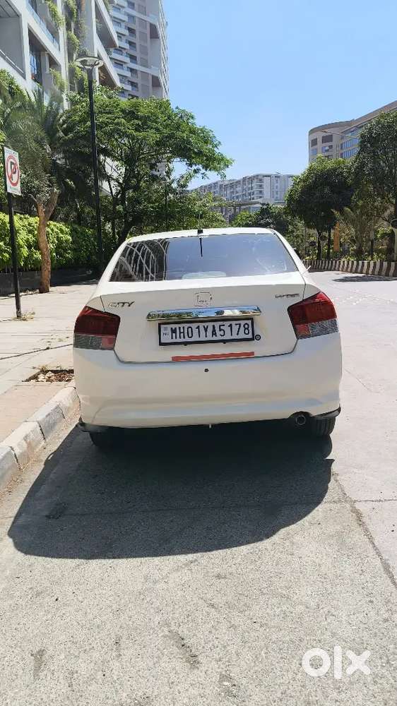 For Sale: Honda City I-vtec 2011  Petrol + Sequential Cng