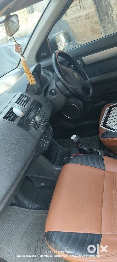 Maruti Suzuki Swift Dzire 2011