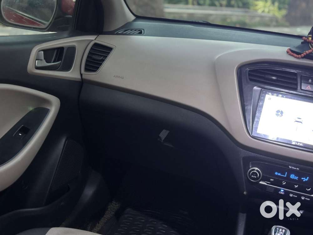 Hyundai I20 Petrol Asta Option, 2016, Petrol