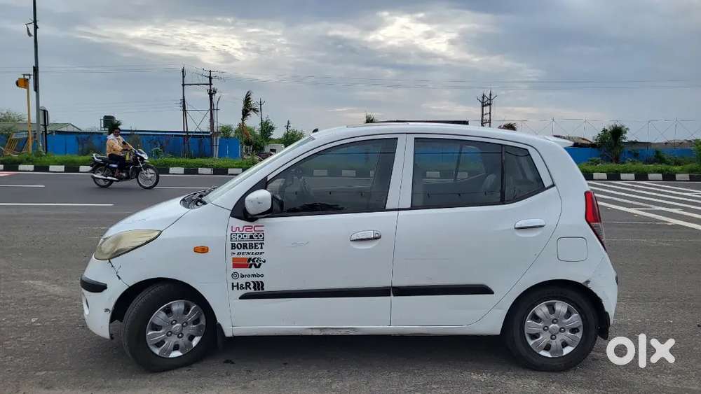 Hyundai I10 Asta Petrol Automatic With Sunroof