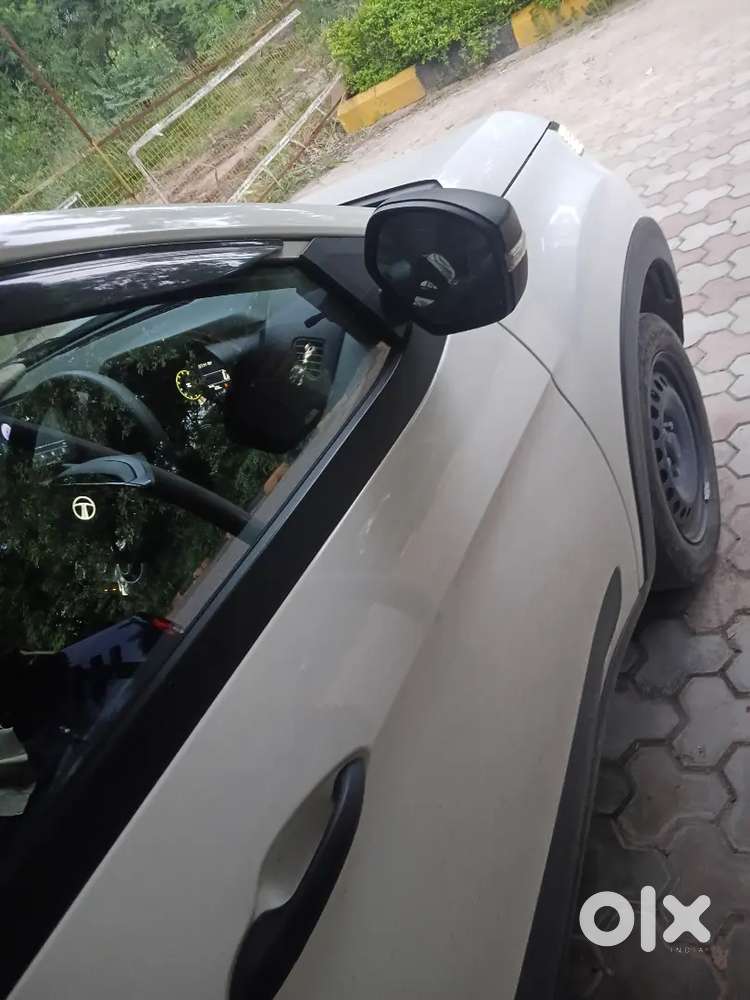Tata Nexon Smart Plus 2025