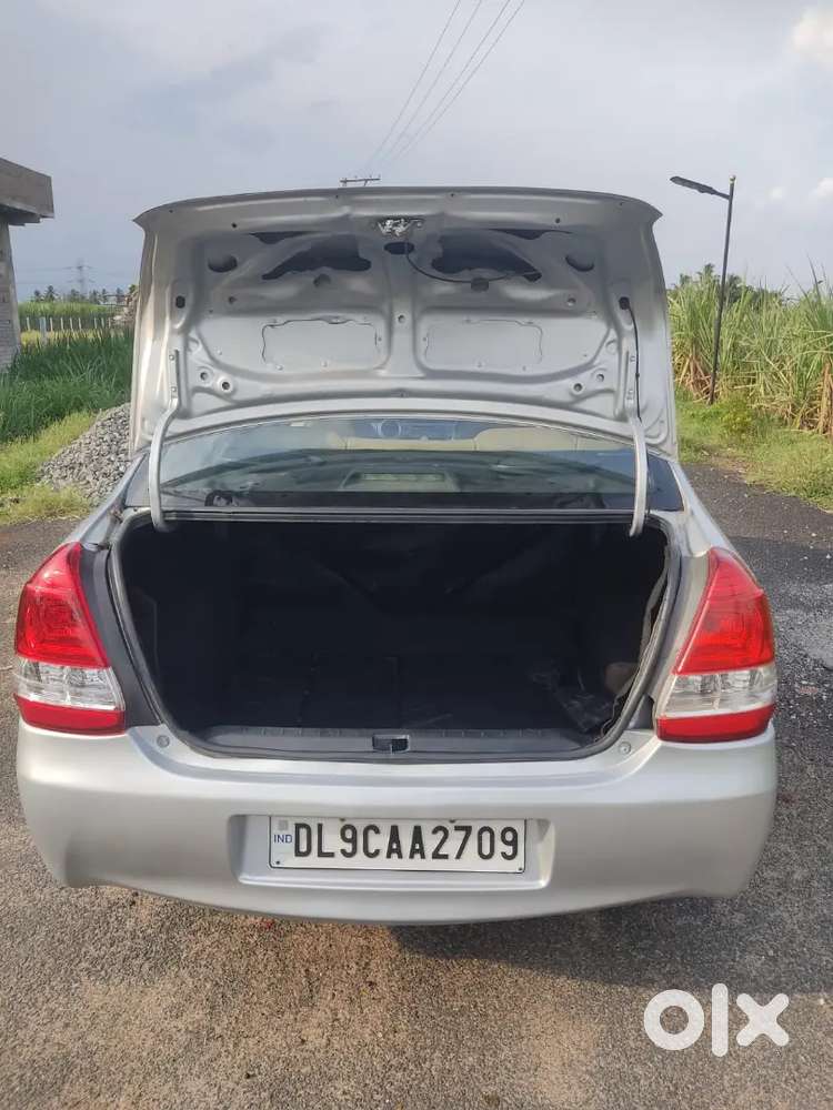 Toyota Etios 1.5 G 2011 Petrol Manual