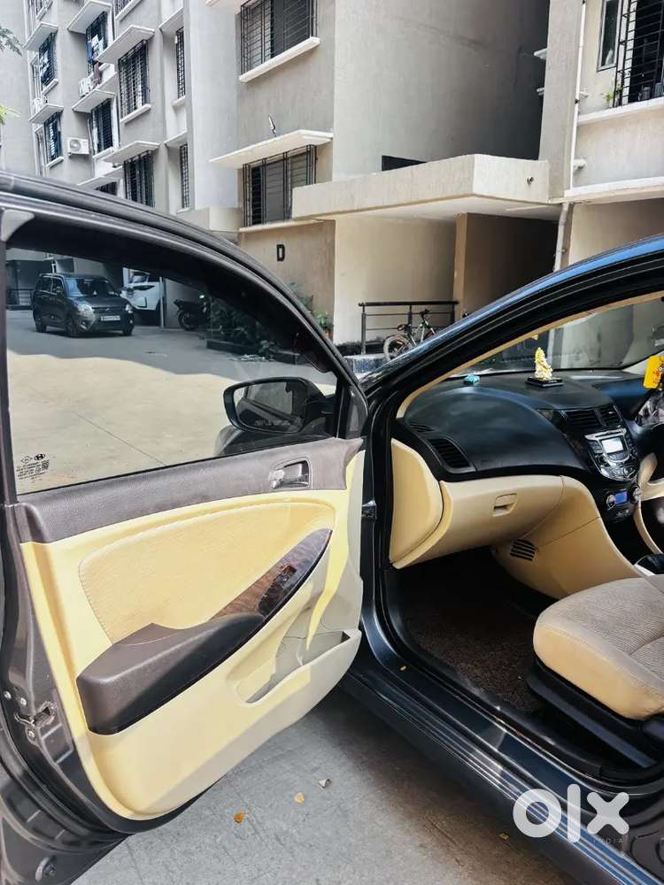 Hyundai Verna Fluidic 2012