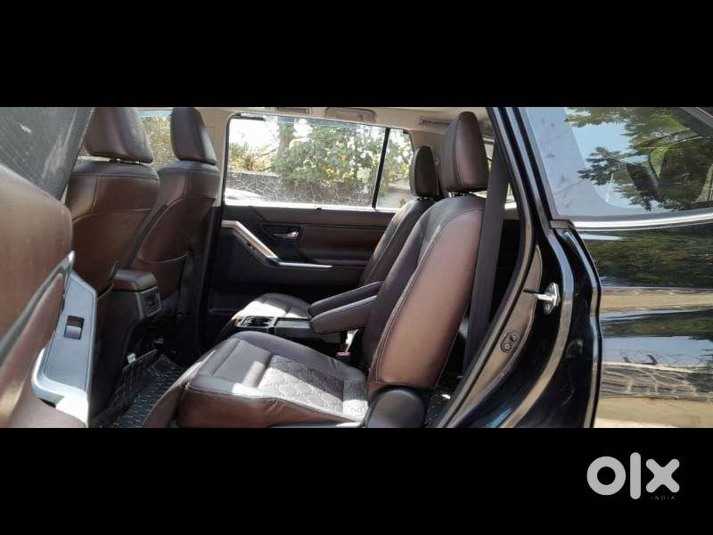 Toyota Innova Hycross 2.0 Zx (o) Hybrid 7 Str, 2023, Petrol