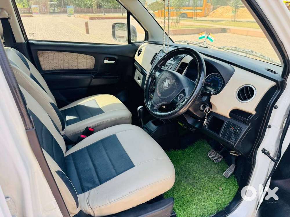 Maruti Suzuki Wagon R Vxi 1.0, 2018, Petrol