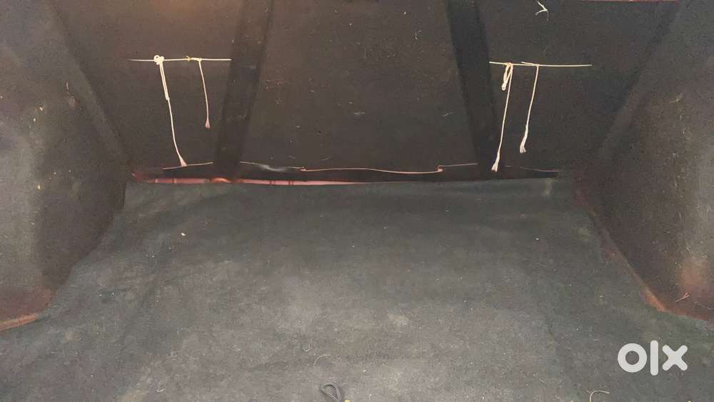 Maruti Suzuki Swift Dzire Amt Vxi, 2017, Petrol