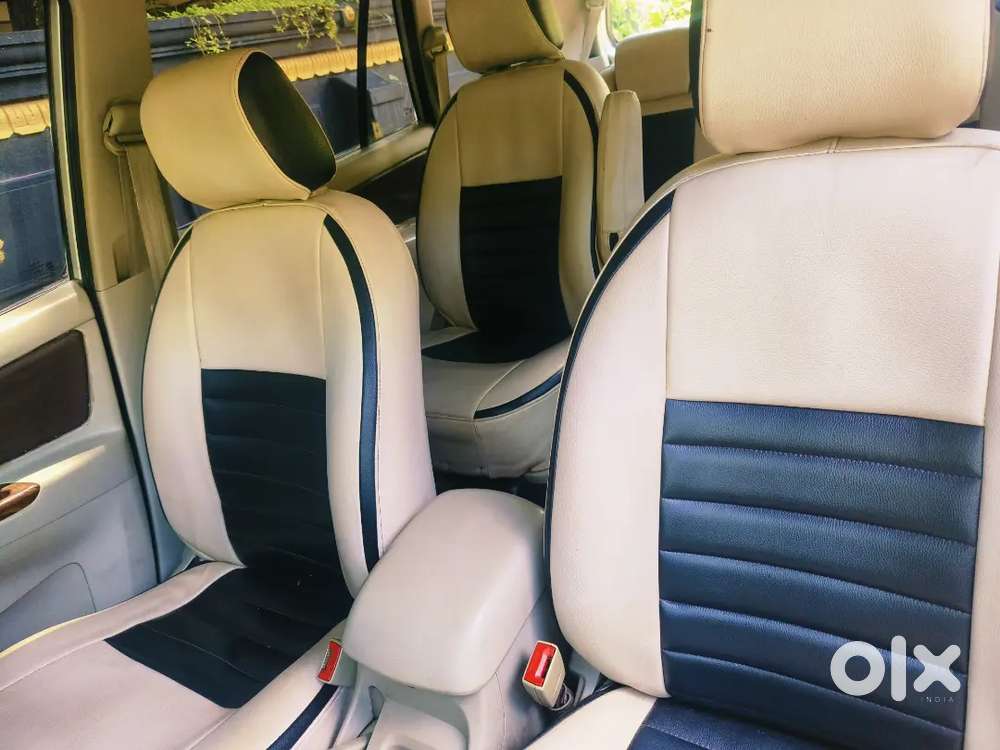 Toyota Innova 2013 Diesel 213000 Km Driven