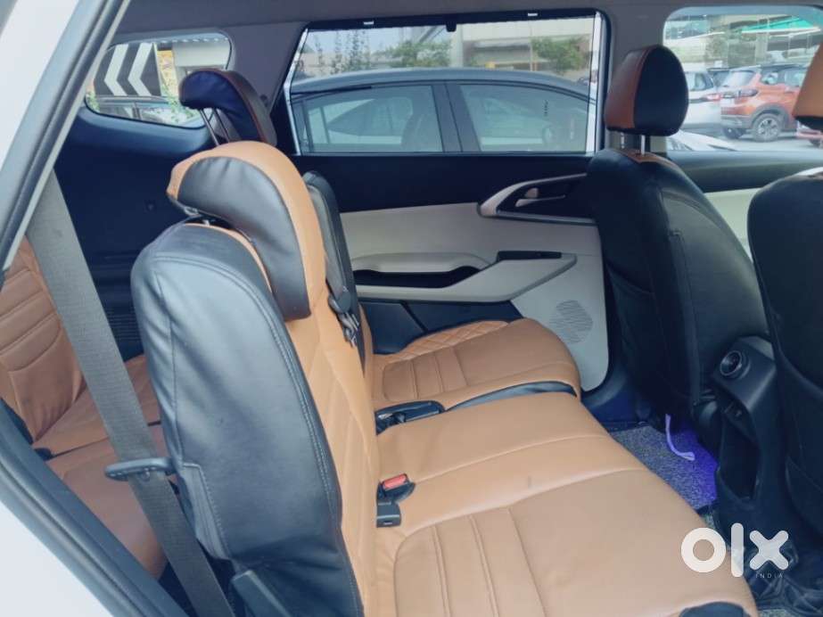 Kia Carens 1.5 Premium 7 Str, 2024, Petrol
