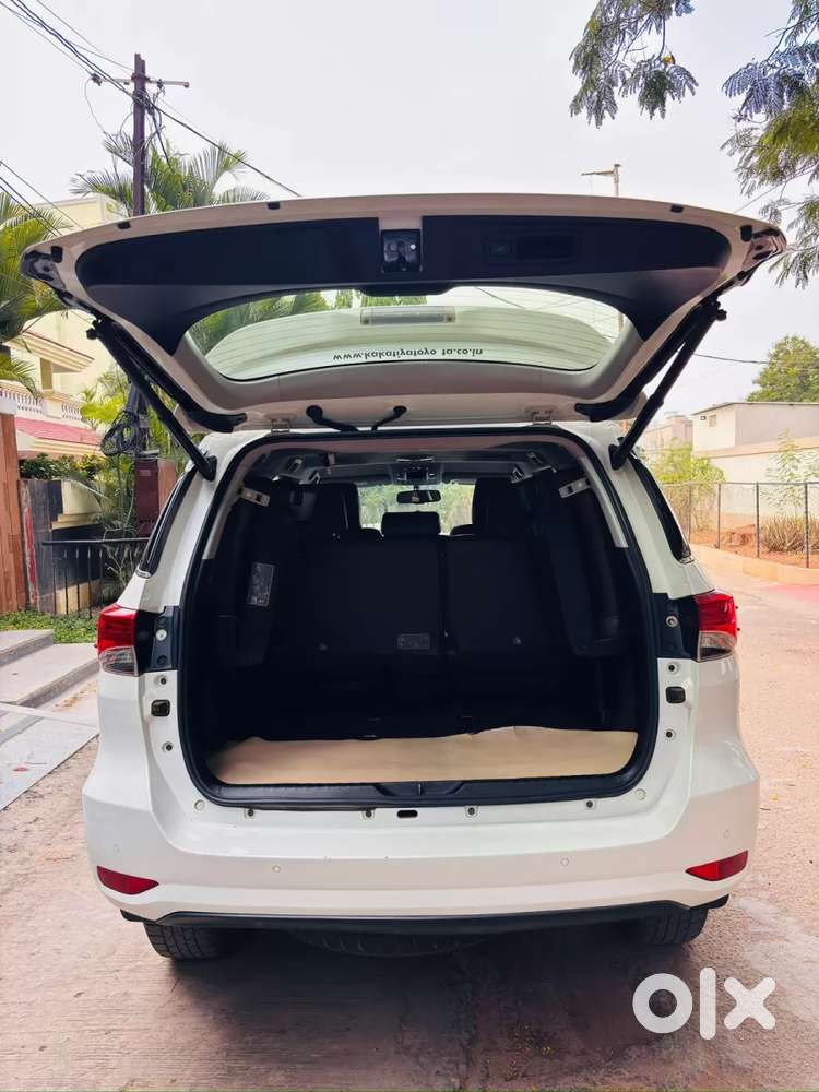 Toyota Fortuner 4x2 At 2.8 Diesel, 2020, Diesel