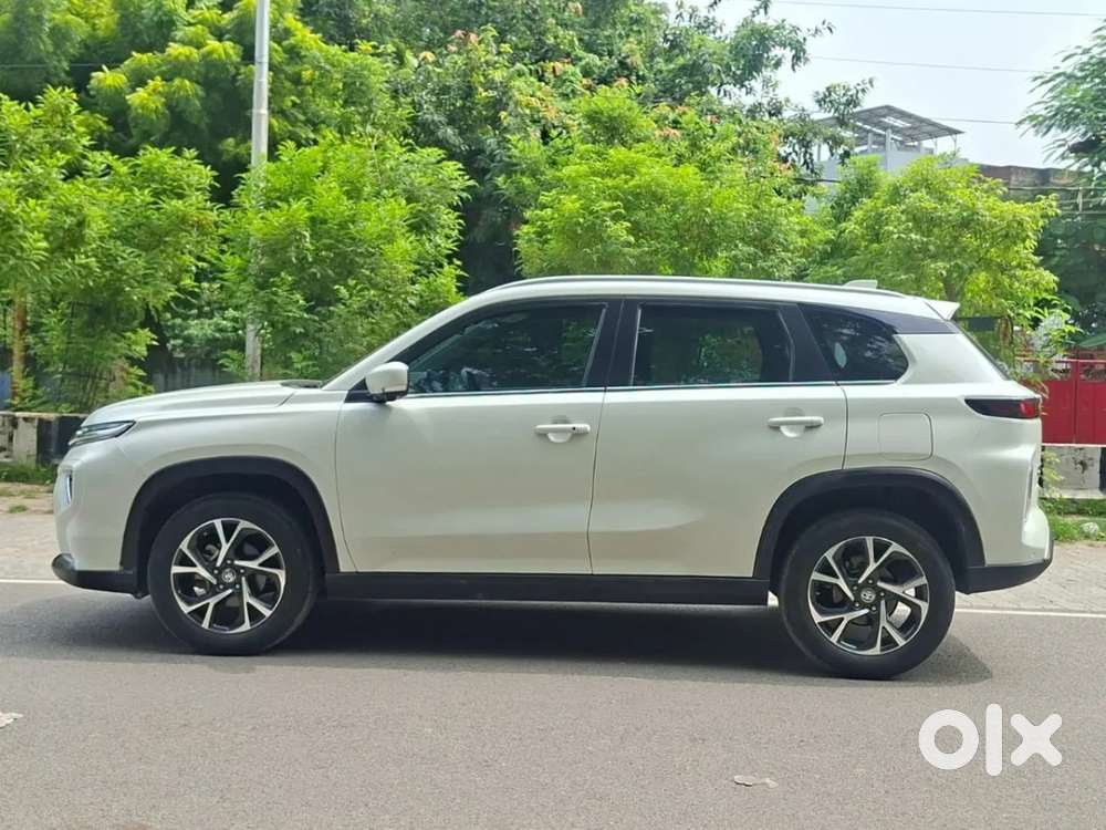 Toyota Urban Cruiser Hyryder 1.5 V Hybrid, 2024, Petrol
