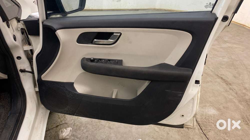 Tata Altroz 1.2 Xza Plus, 2022, Petrol