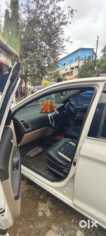 Hyundai I20 Sportz 2012 Petrol Manual New Tyer New Battery