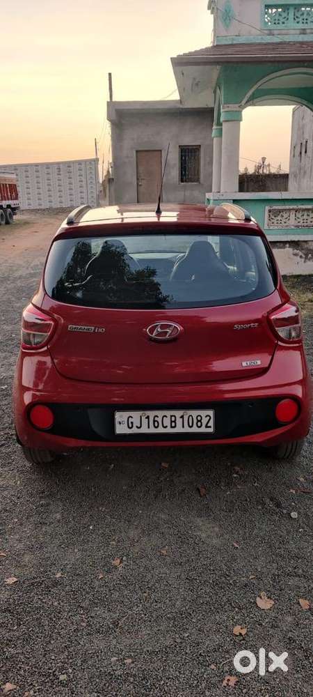Hyundai Grand I10 2017 Diesel Well Maintained
