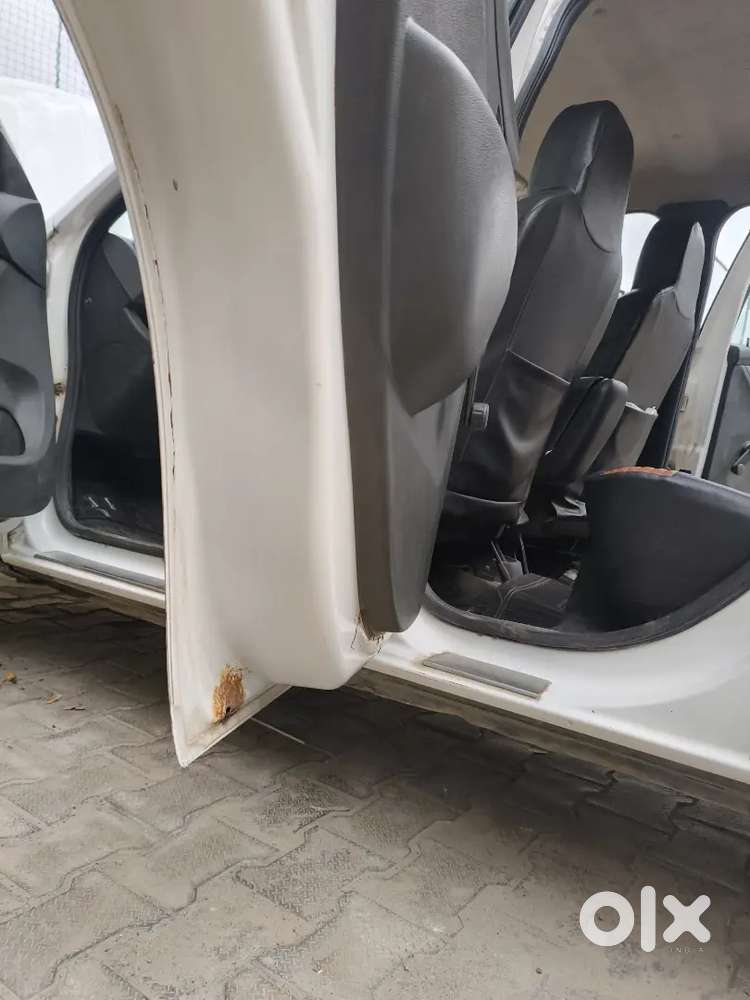 Renault Kwid 2016 Petrol Well Maintained