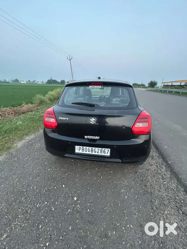 Maruti Suzuki Swift Zxi Manual Petrol 24 Alloy Wheels