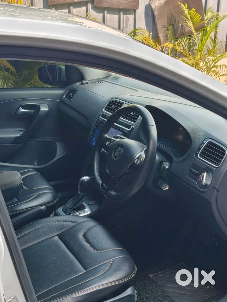 Volkswagen Polo Highline Plus At