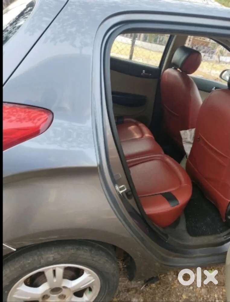 Hyundai I20 2010 Petrol Well Maintained