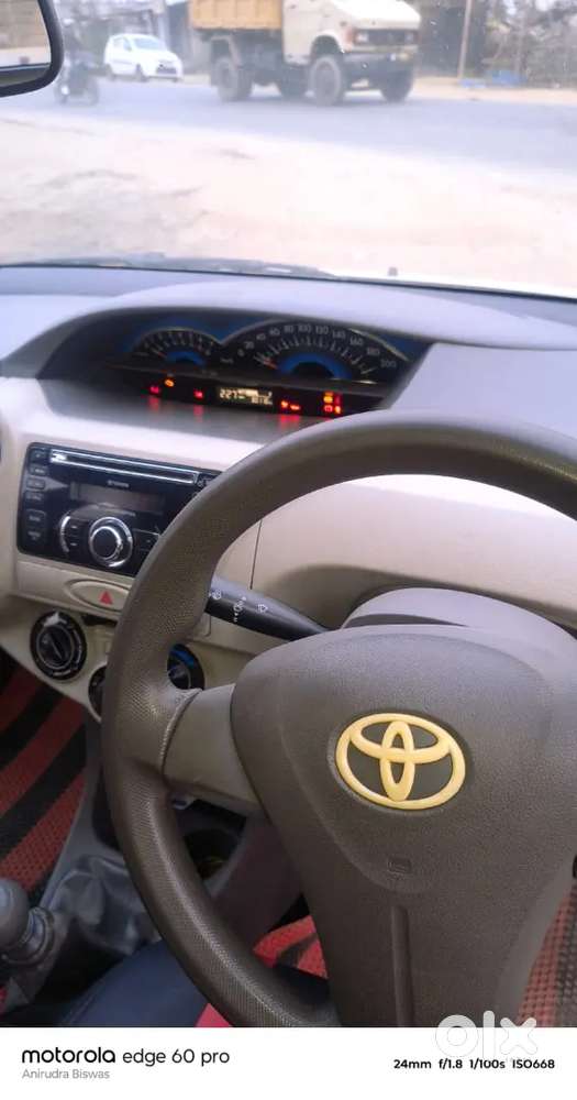 Toyota Etios Liva 2016 Diesel 80000 Km Driven