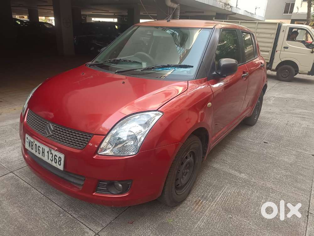 Maruti Suzuki Swift Vxi + Manual, 2011, Petrol