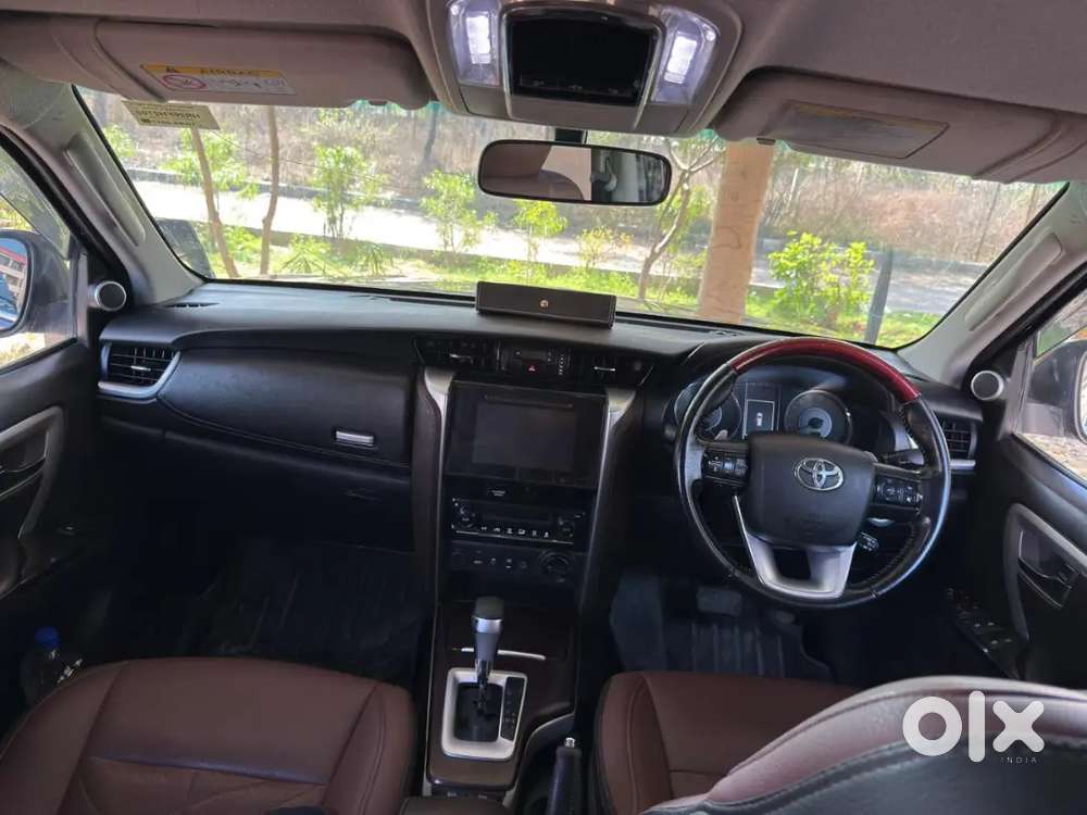 Toyota Fortuner 2017 Diesel 120000 Km Driven