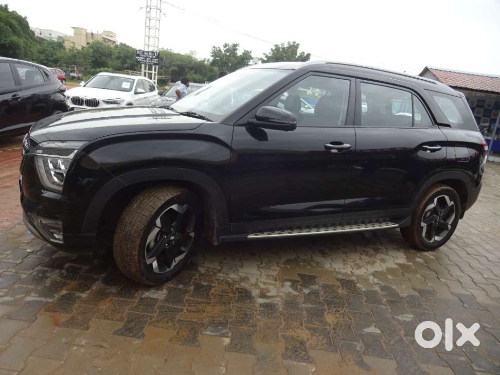 Hyundai Alcazar 2.0 Platinum (o) Petrol At 7 Str, 2023, Petrol