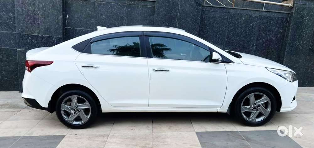 Hyundai Verna 1.6 Sx Vtvt, 2022, Petrol