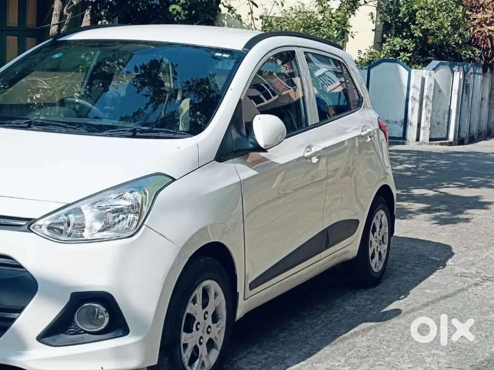 First Owner New Shape Hyundai Grand I10 Sports Optional 1.2 Petrol