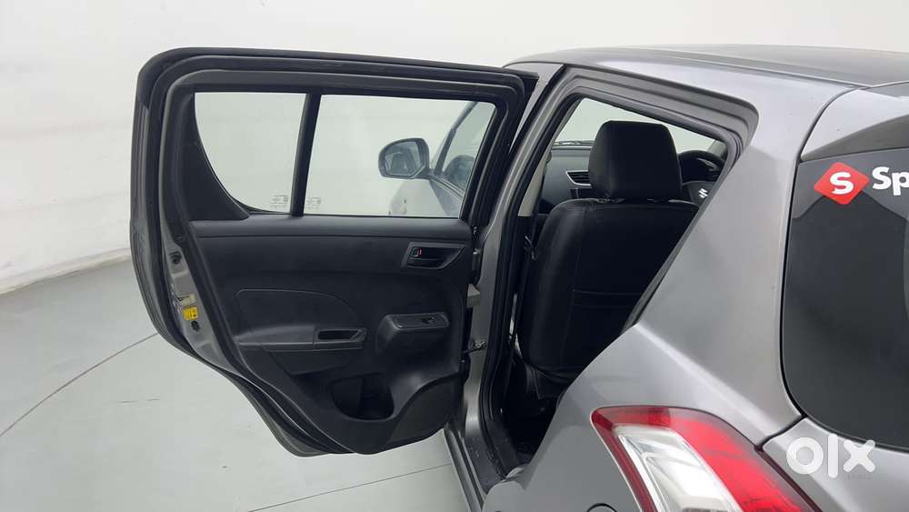 Maruti Suzuki Swift 1.2 Lxi (o), 2017, Petrol