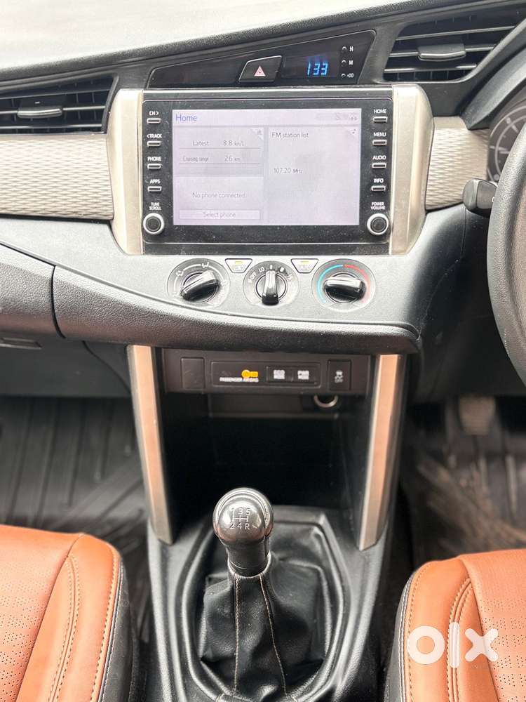 Toyota Innova Crysta 2.4 G Plus Mt 7 Str, 2021, Diesel