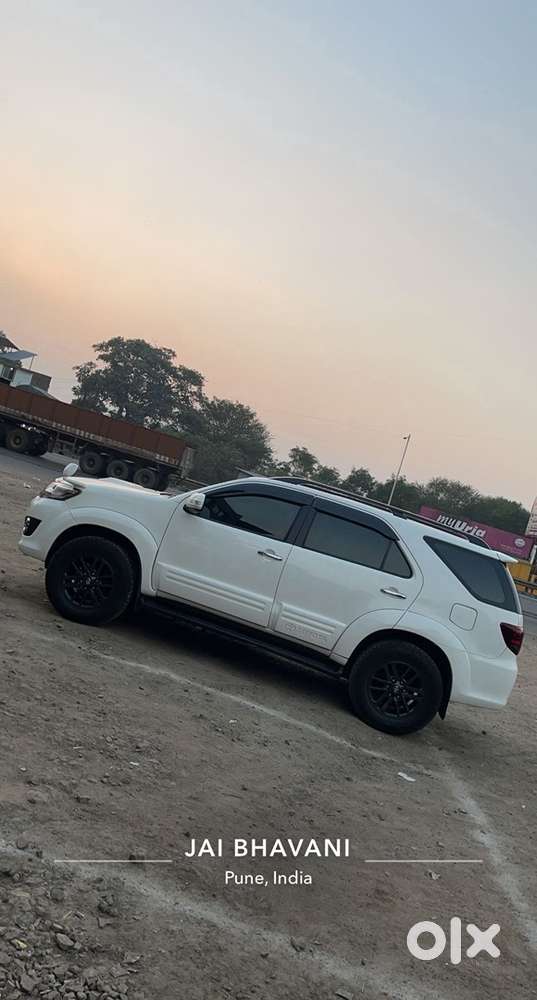 Toyota Fortuner Diesel 2011 Km Driven