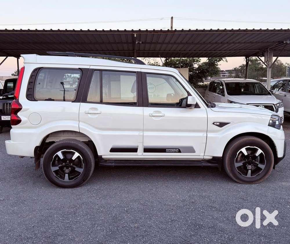Mahindra Scorpio Classic 2.2 S Mt 7 Str, 2023, Diesel