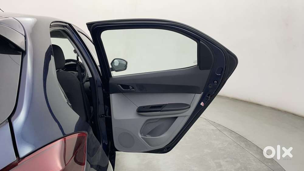 Tata Tiago 1.2 Revotron Xta, 2023, Petrol