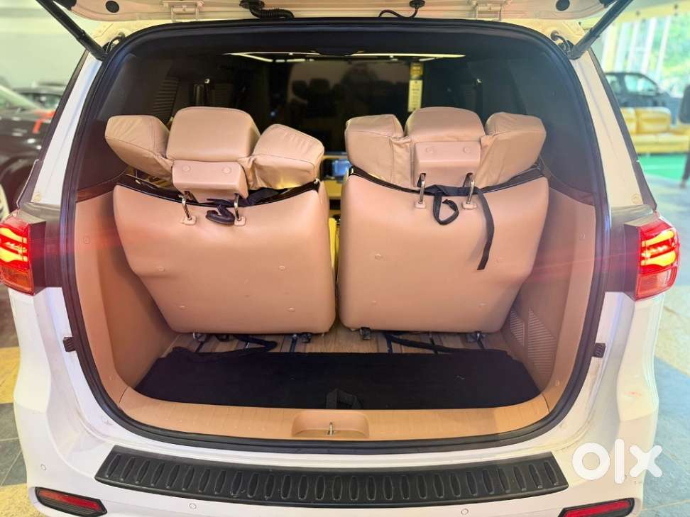 Kia Carnival Prestige, 2021, Diesel