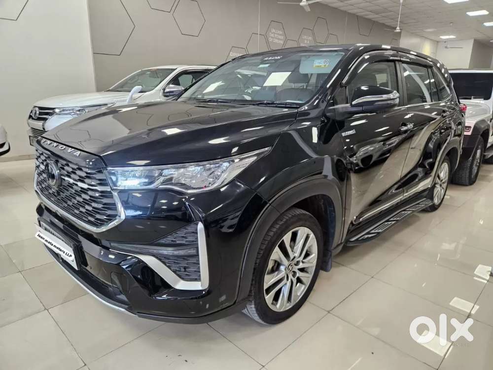 Toyota Innova Hycross 2.0 Zx (o) Hybrid 7 Str, 2024, Petrol