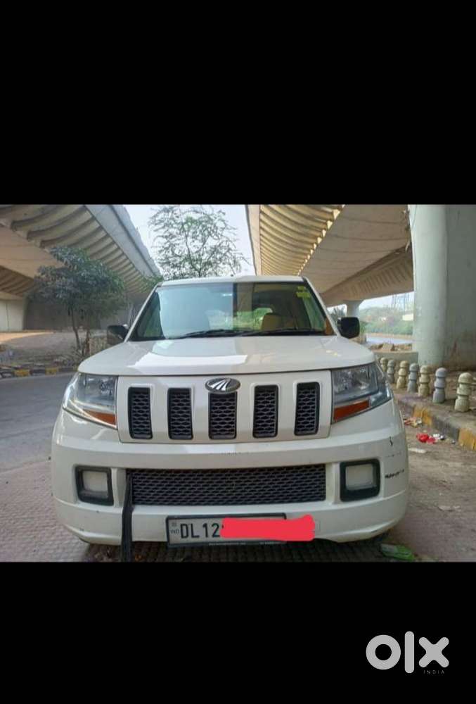 Mahindra Tuv 300 T4 ( 2019 ) - Only 45k Delhi Reg.
