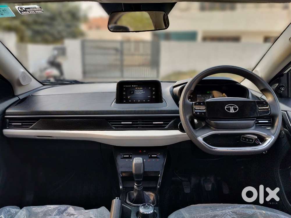 Tata Curvv Pure Plus S 1.2 Revotron Petrol 6mt, 2025, Petrol