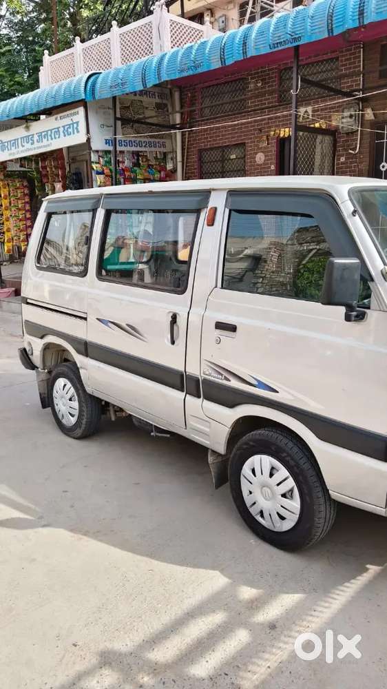 Maruti Suzuki Omni 2017 Petrol And Lpg Well Maintained