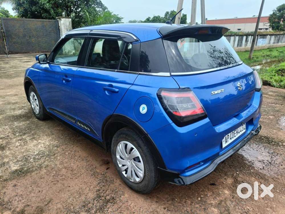 Maruti Suzuki Swift 1.2 Vxi (o), 2024, Petrol