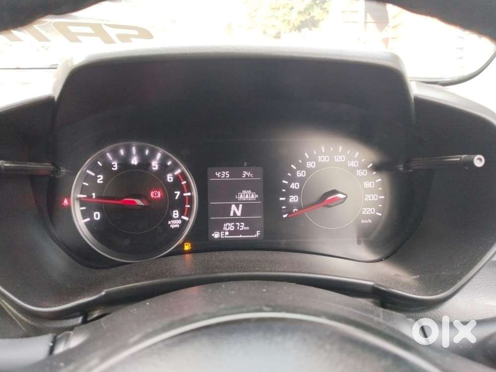 Maruti Suzuki Swift Vxi Ags, 2025, Petrol