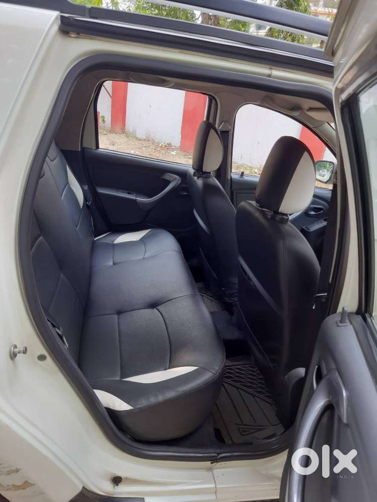 Personal Owner Driven 2013 Petrol Duster Tax Paid Till 2028 For Sell