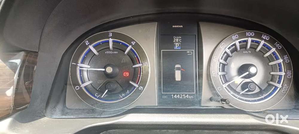 Ts Innova Crysta 2.8 Z Automatic
