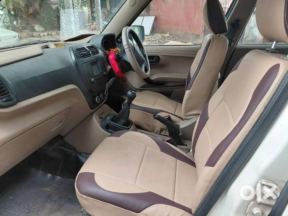 Mahindra Tuv 300 T6 Plus, 2019, Diesel