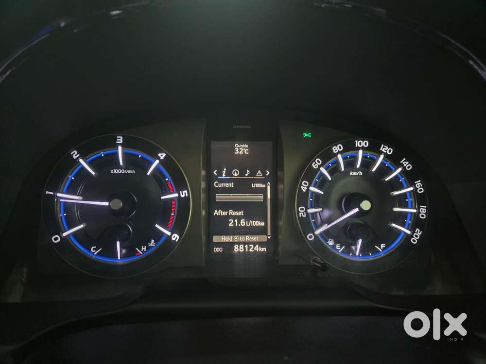 Toyota Innova Crysta 2.4 Z 7 Str, 2017, Diesel