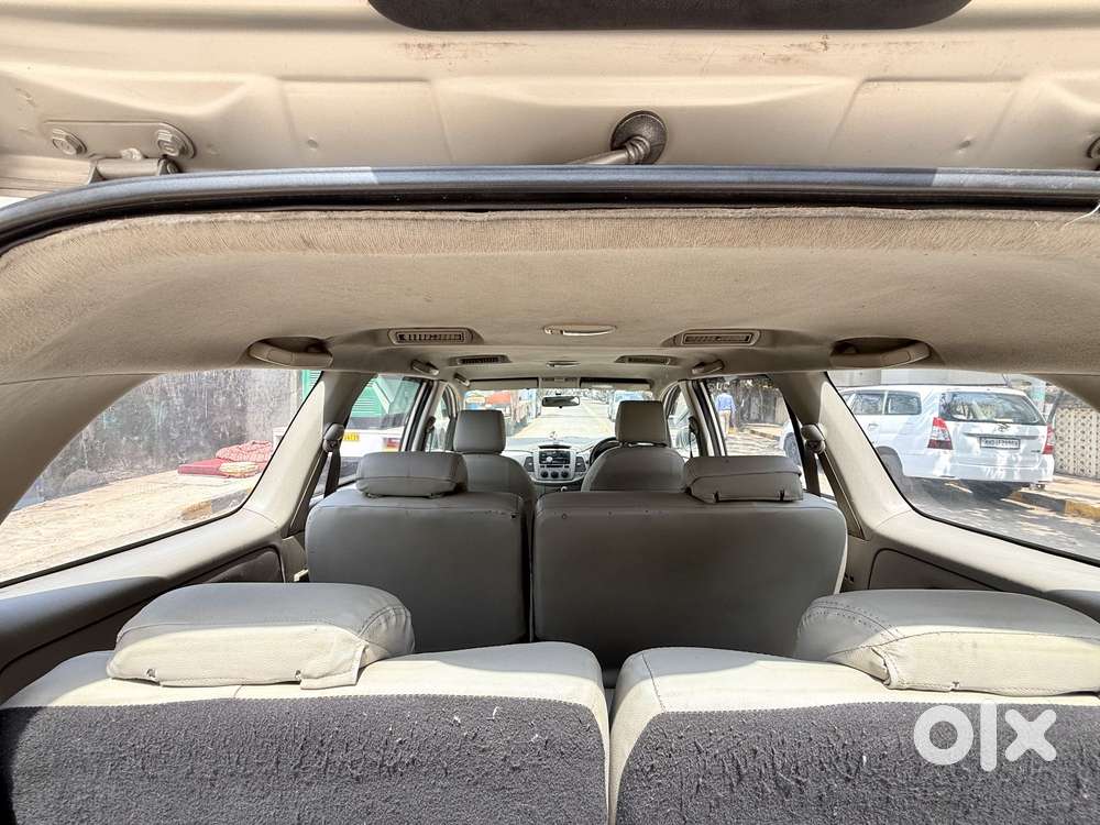 Toyota Innova 2.5 Gx (diesel) 8 Seater Bs Iv, 2013, Diesel