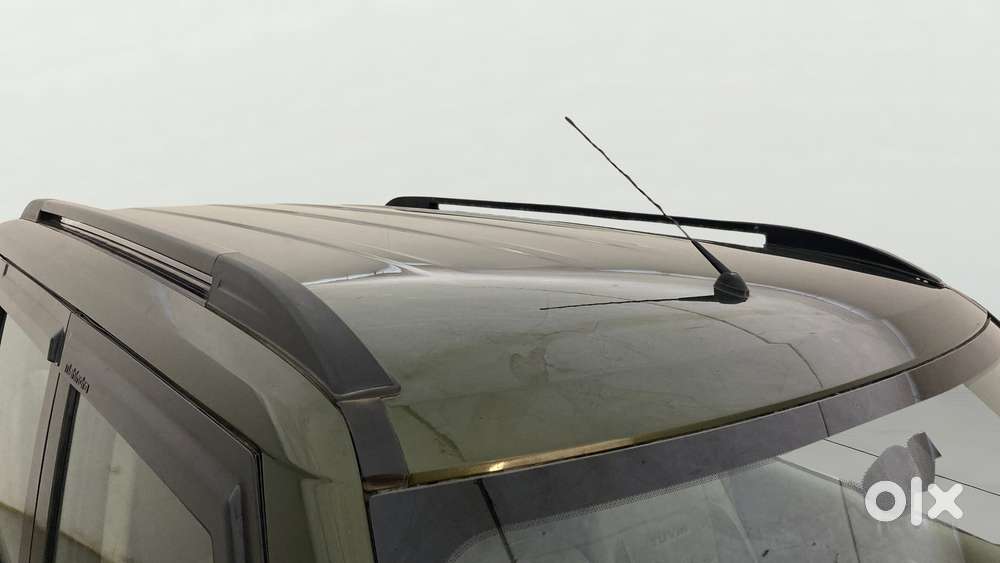 Mahindra Tuv 300 Mhawk100 T8, 2017, Diesel