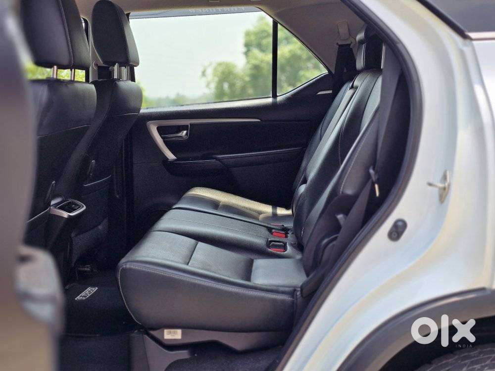 Toyota Fortuner 3.0 4x2 Automatic, 2024, Petrol