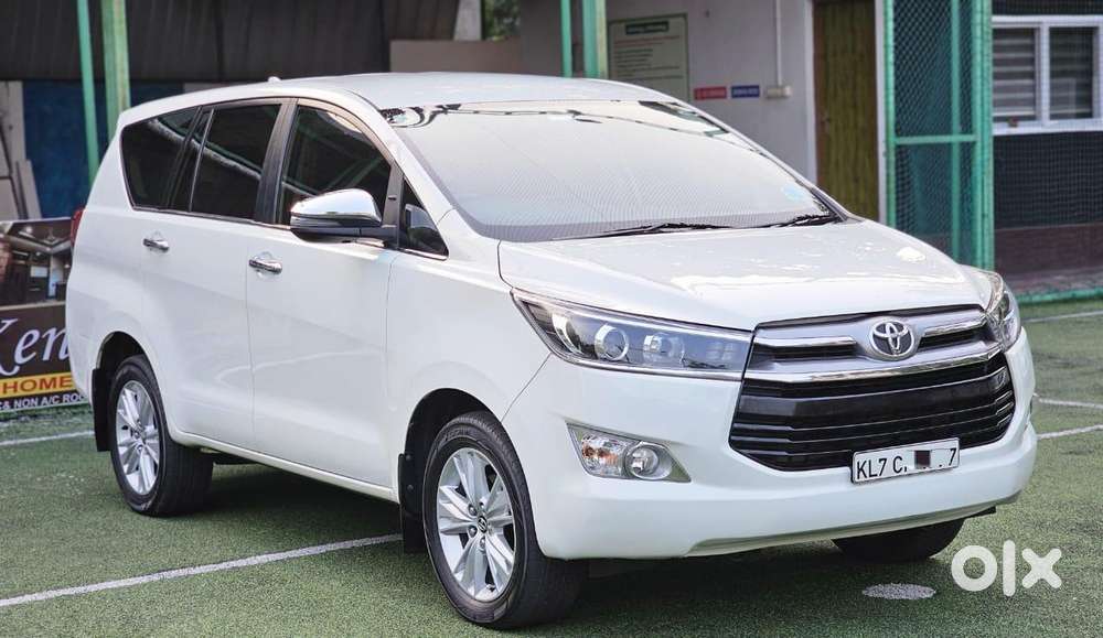 Toyota Innova Crysta