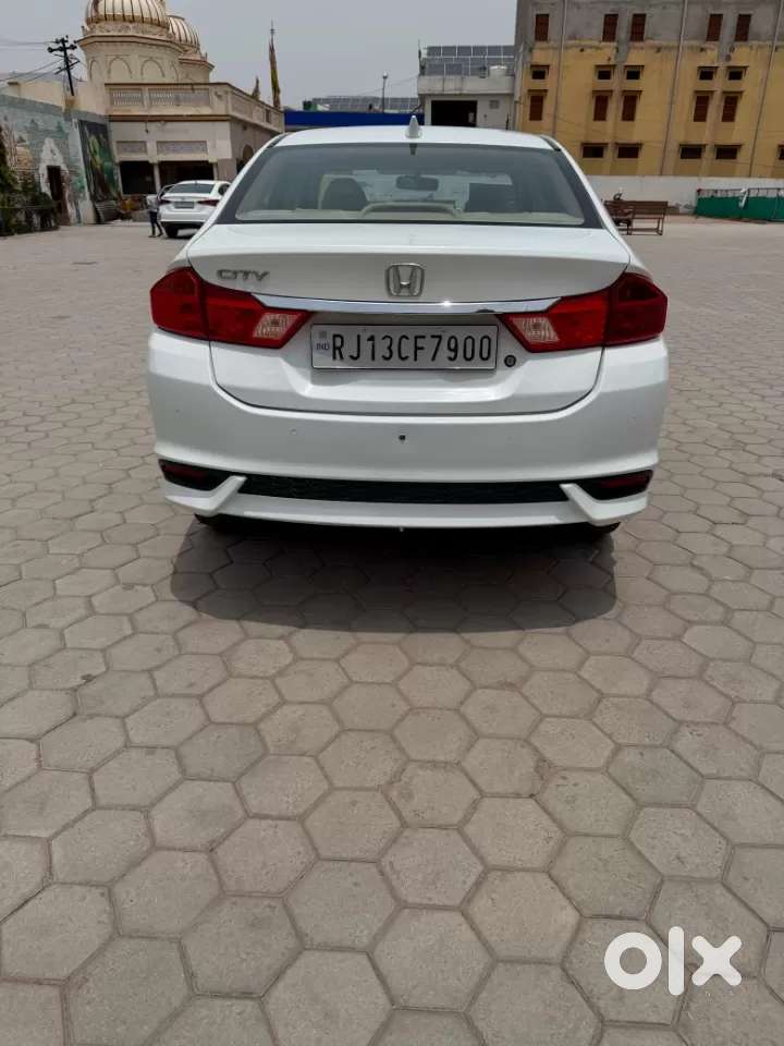 Honda City 1.5 Sv I-vtec Mt, 2023, Petrol
